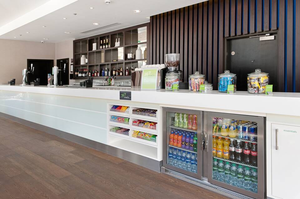 Hampton by Hilton London Waterloo 3
