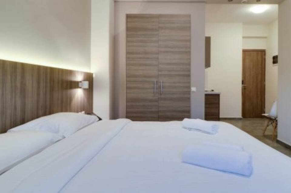 Athens Comfort Suites & Apartments 1