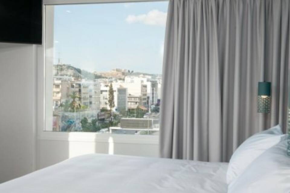 Athenaeum Smart Hotel 1