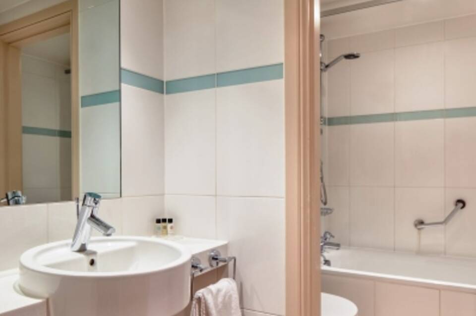 Chesford Grange Hotel 3