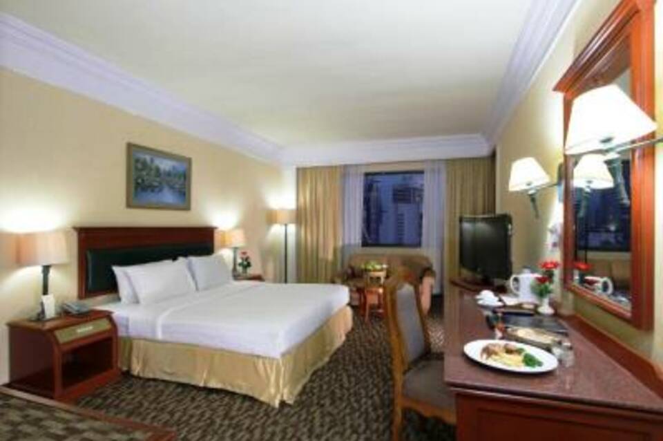 Royal Benja Hotel 5