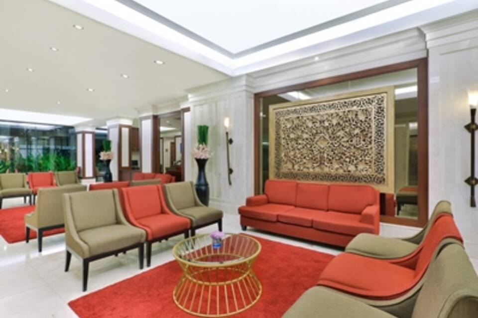 Centre Point Plus Hotel Pratunam 4