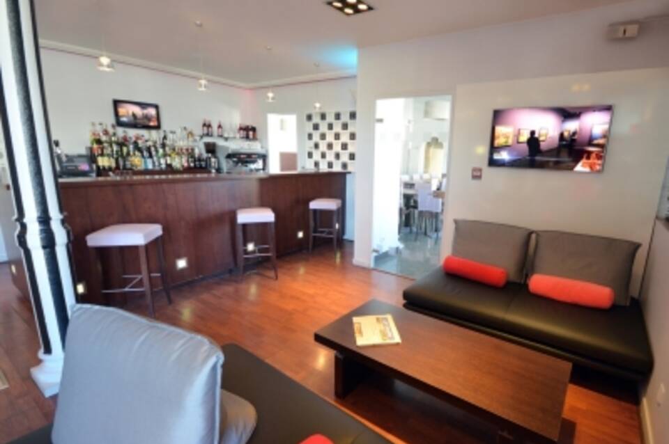 Hotel Kyriad Dijon - Gare 2
