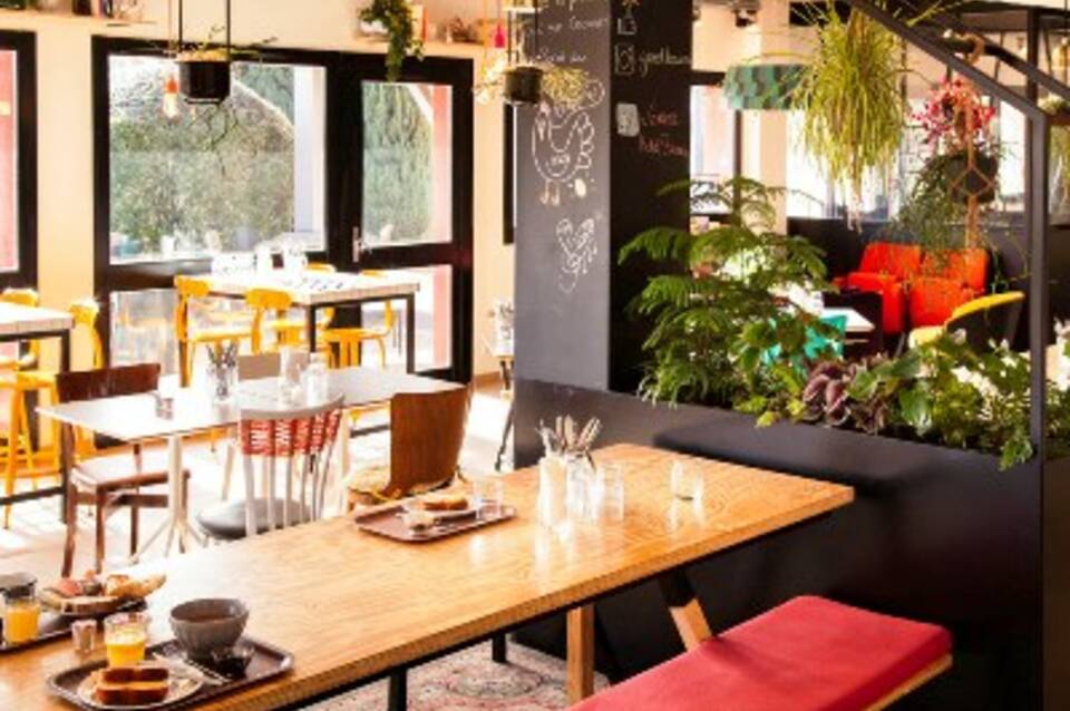 Greet Hotel Beaune 1
