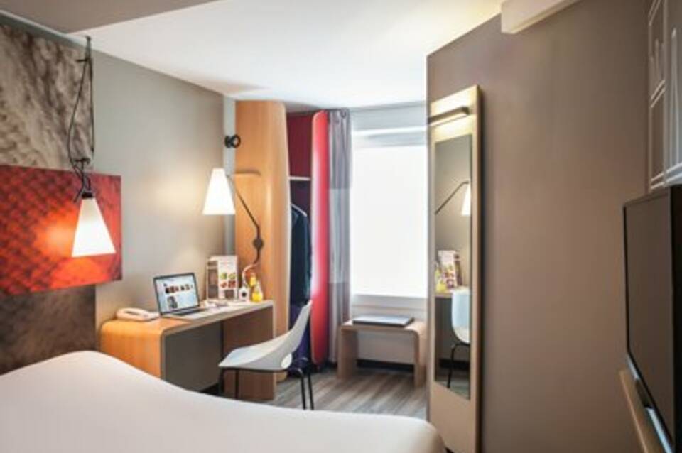 Ibis Beaune Centre 5