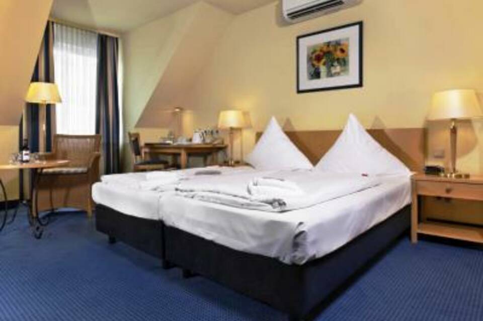 TRYP by Wyndham Luebeck Aquamarin 1