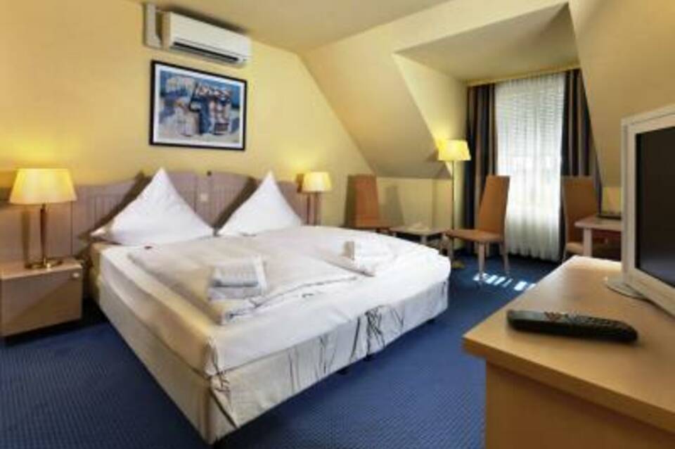 TRYP by Wyndham Luebeck Aquamarin 5