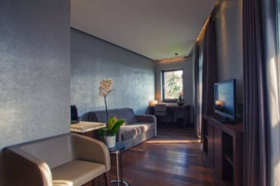 Lasagrada Hotel 5