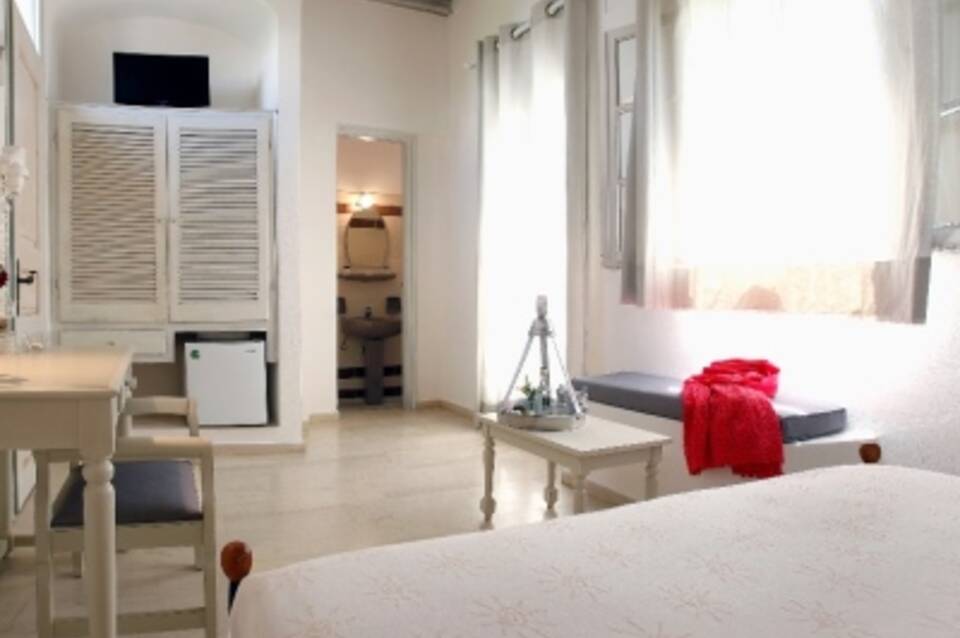 Olia Hotel 3
