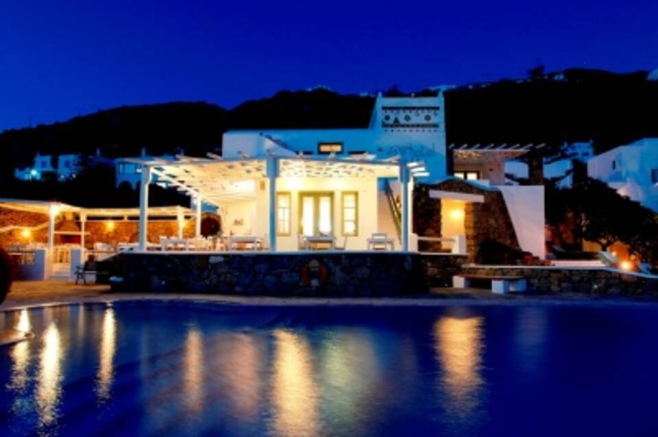 Olia Hotel 4