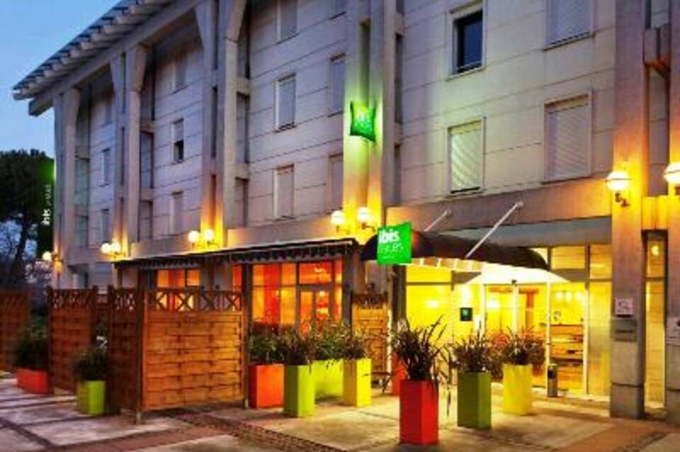Ibis Styles Antibes 5