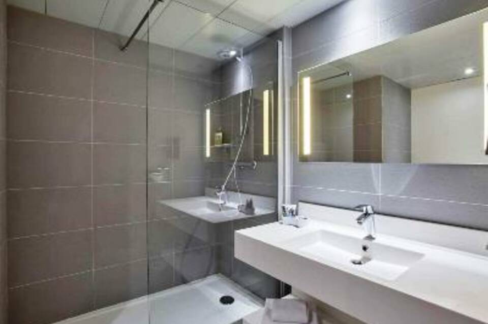 Mercure Paris Roissy Charles de Gaulle Hotel 2