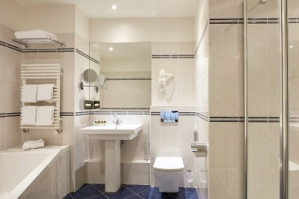 Mayfair  2