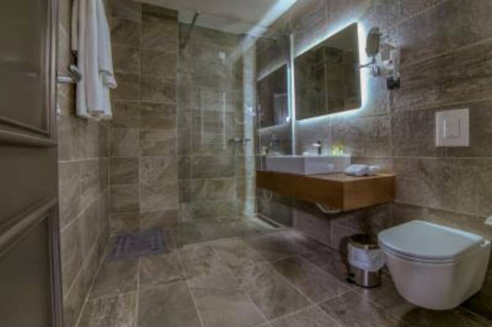 Boscovich Boutique Hotel 4
