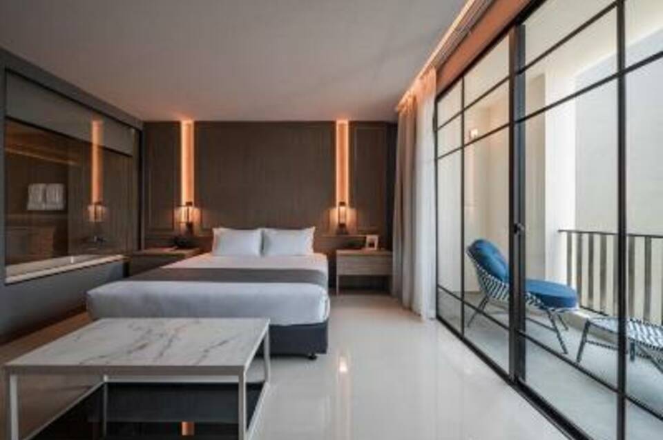 Mandarin Eastville 2