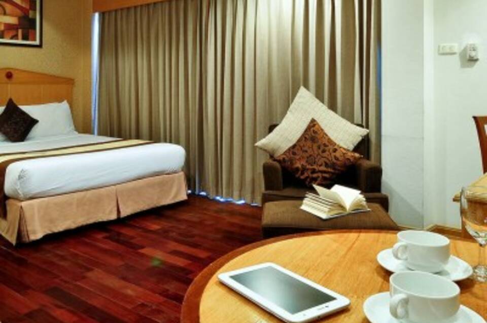 Admiral Suites Bangkok by Compass Hospitality  5