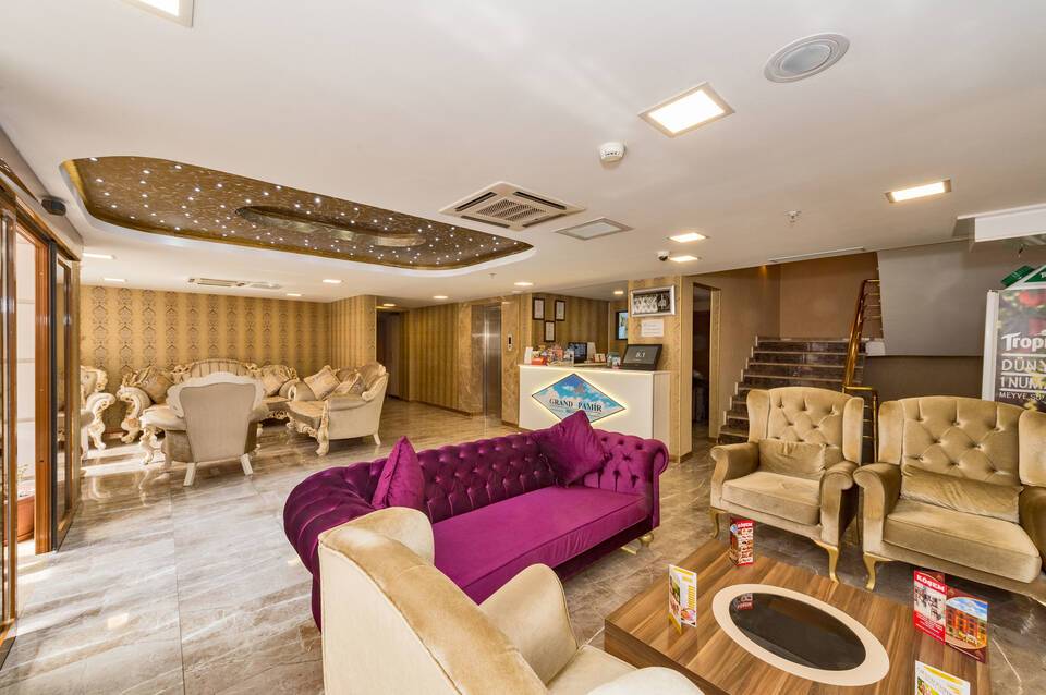 Grand Pamir Hotel 3