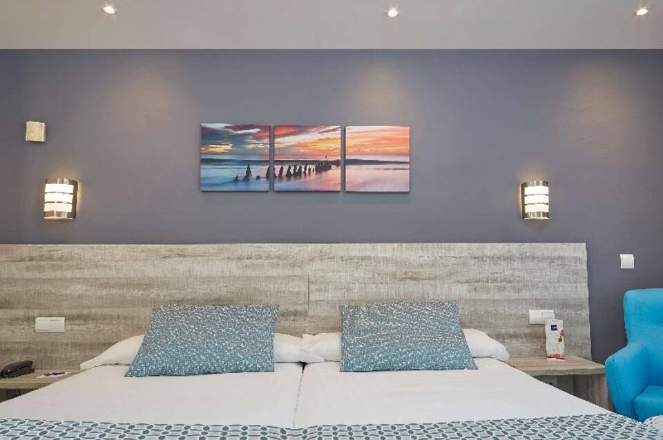 Hotel Maya Alicante 5