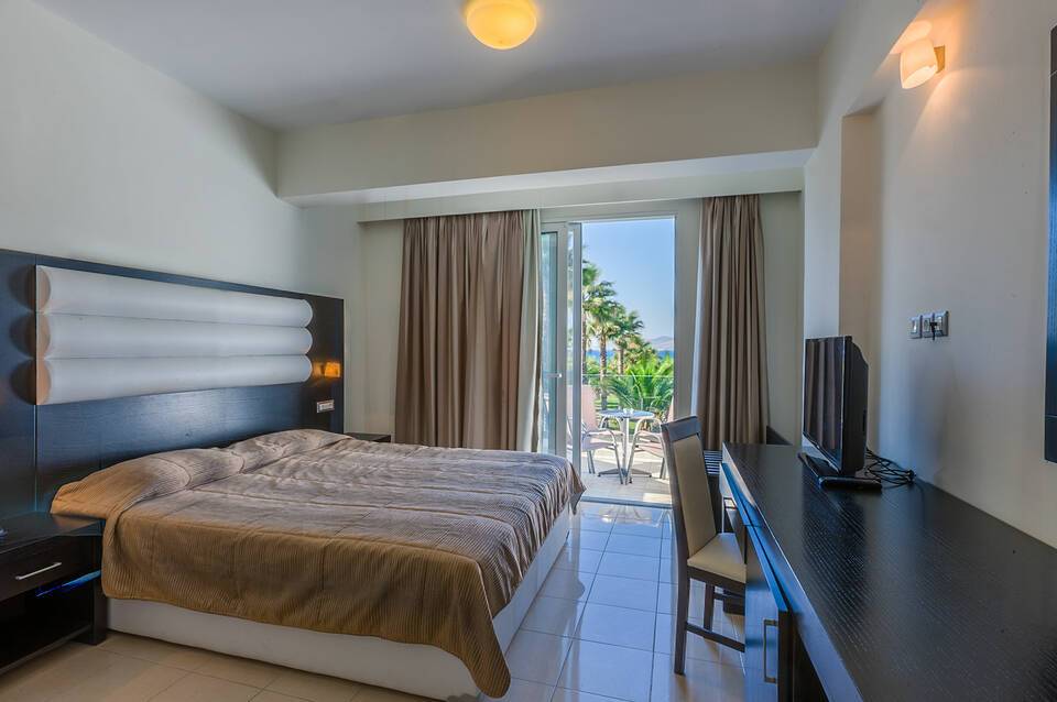 Cavo D’ Oro Hotel 2