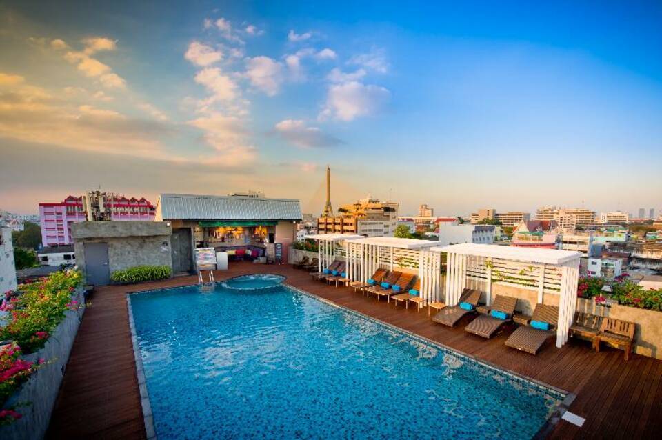 Nouvo City Hotel 1