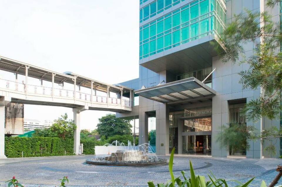 Eastin Grand Hotel Sathorn 2