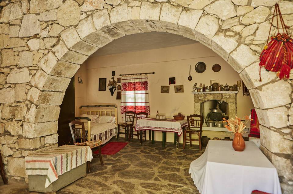 Arolithos Traditional Cretan Village 5