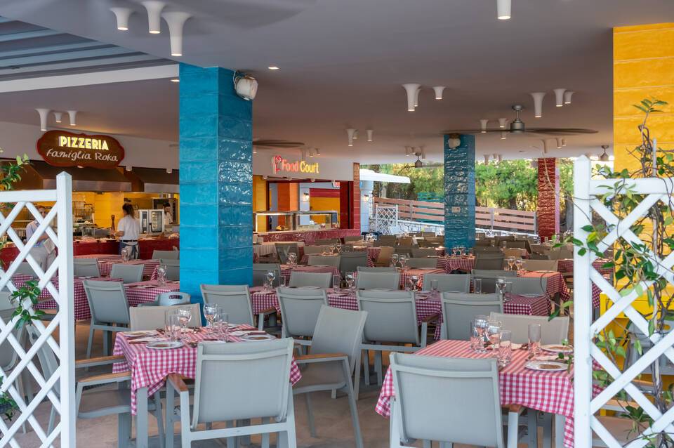 Mareblue Beach Corfu Resort 4