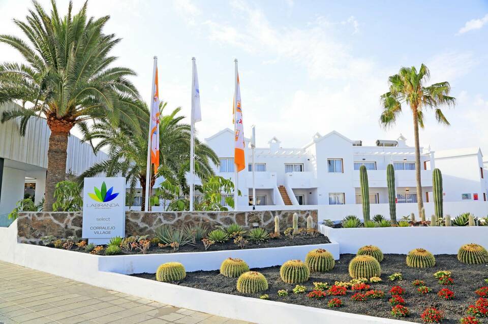 BLUESEA Corralejo Village 1