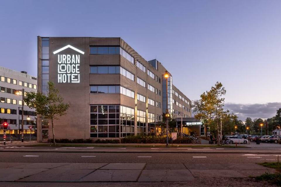 Urban Lodge Hotel 2