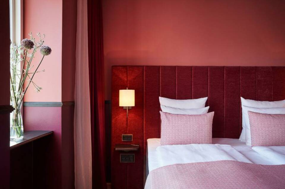 WIDE Hotel 5