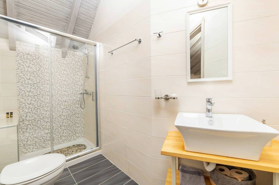 Koukos Loft Apartments 2