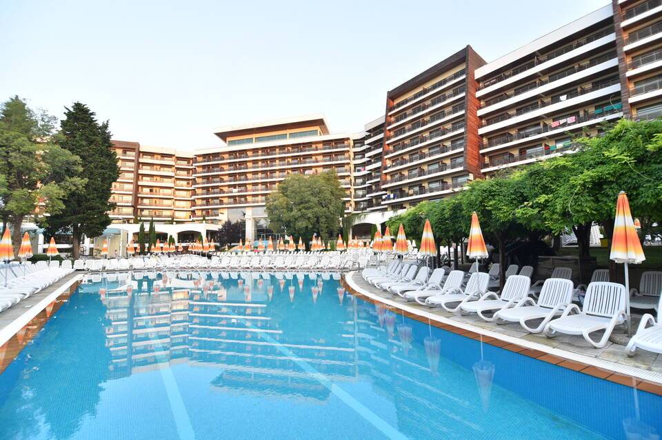 Flamingo Grand Hotel & Spa 2