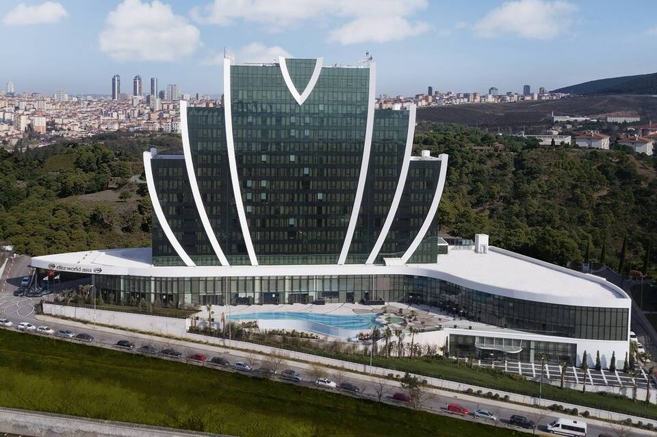 Elite World Grand Istanbul Küçükyali 1