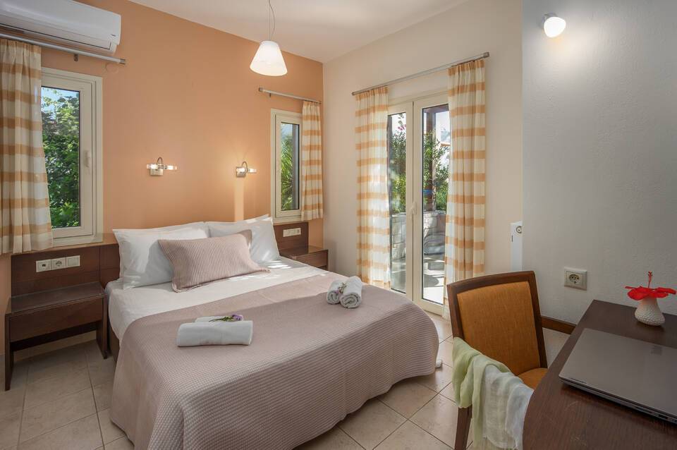 Your Memories Hotel 2