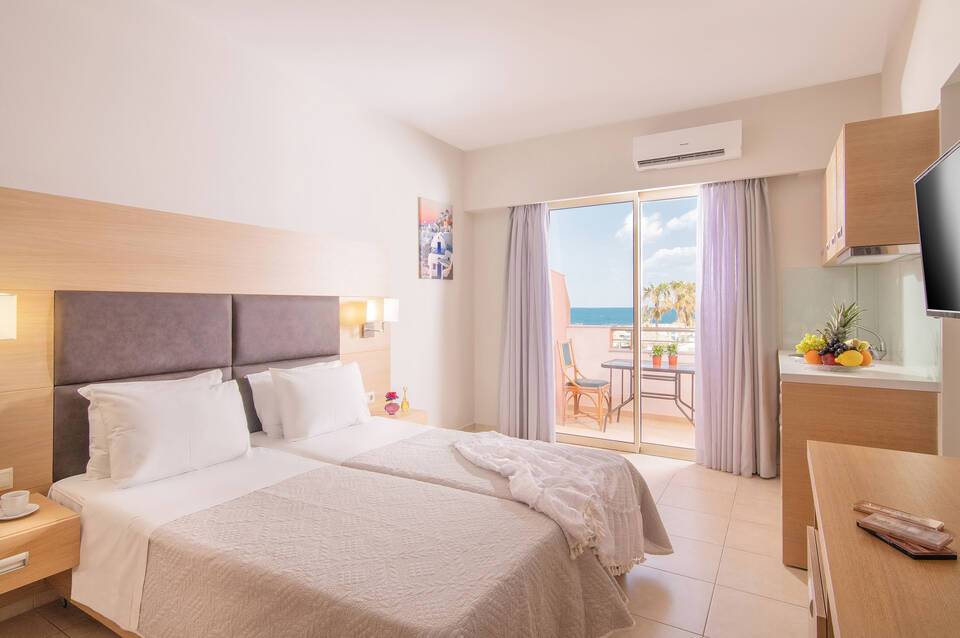 Pleasure Beach Hotel 2