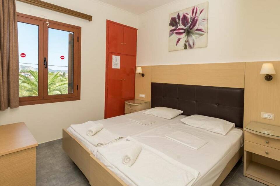 Rose Club Hotel 3