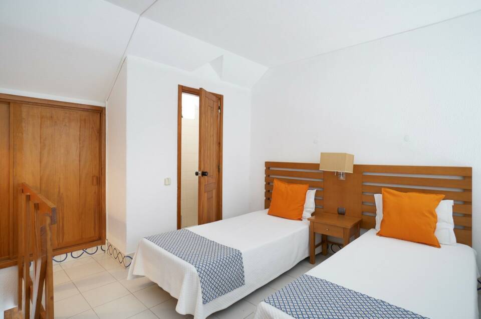 Golden Club Cabanas 5