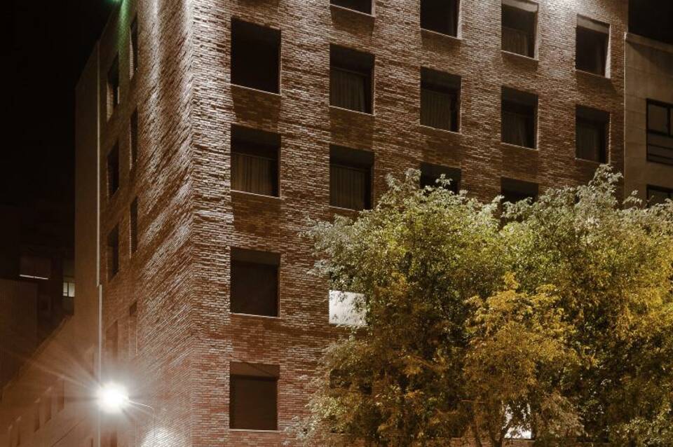 Pol & Grace Hotel 1