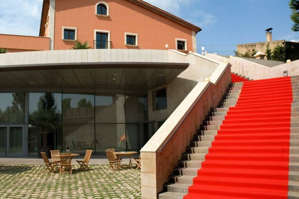Qgat Restaurant, Events & Hotel 4