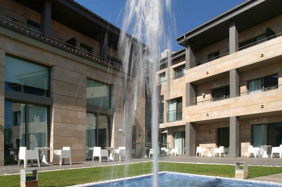 Qgat Restaurant, Events & Hotel 1