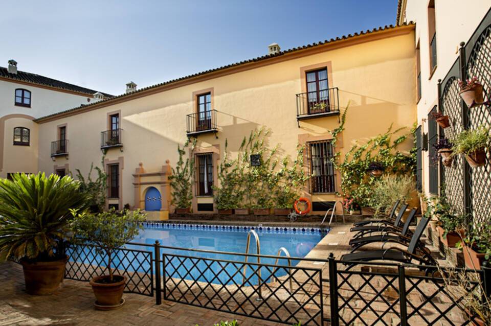 Alcazar De La Reina 5