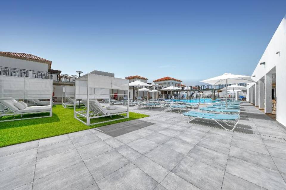 Broncemar Beach Suites Hotel 2