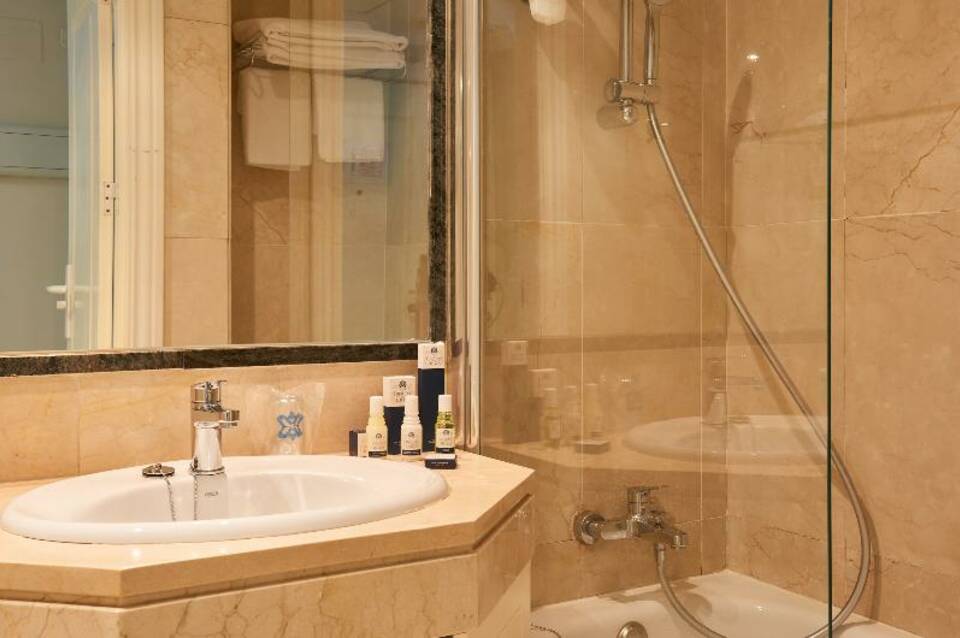 Partner Barrio de Salamanca Suites 3