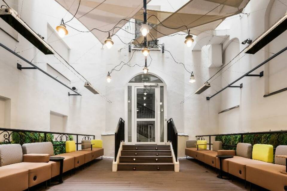SmartRental Collection Gran Via Centric 3