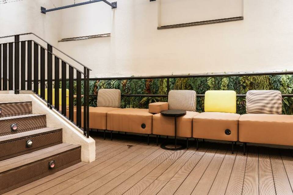 SmartRental Collection Gran Via Centric 4