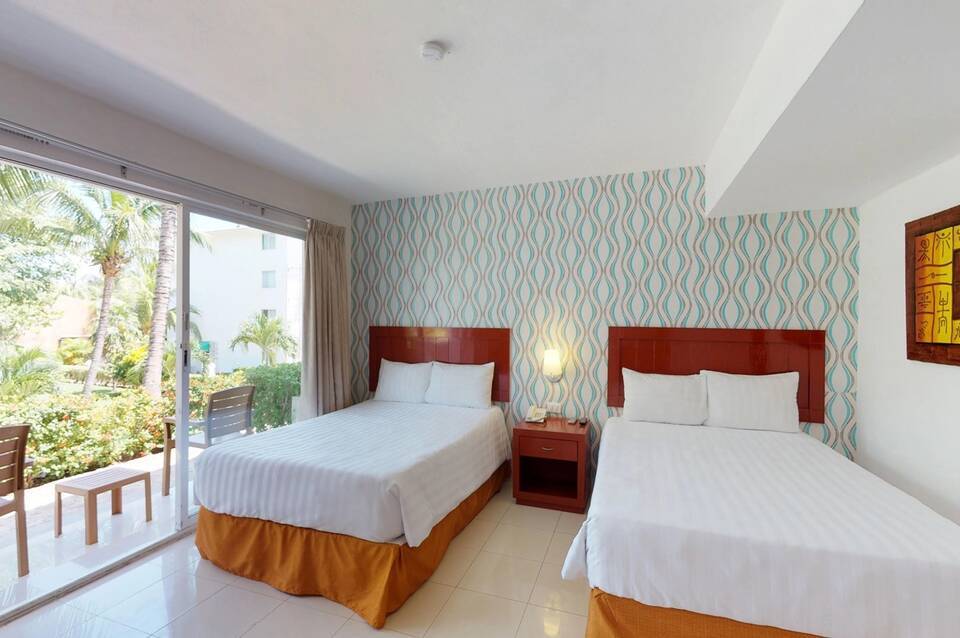Hotel Faranda Dos Playas Cancún 4