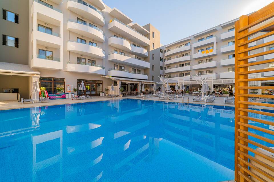 Bio Suites Hotel 2