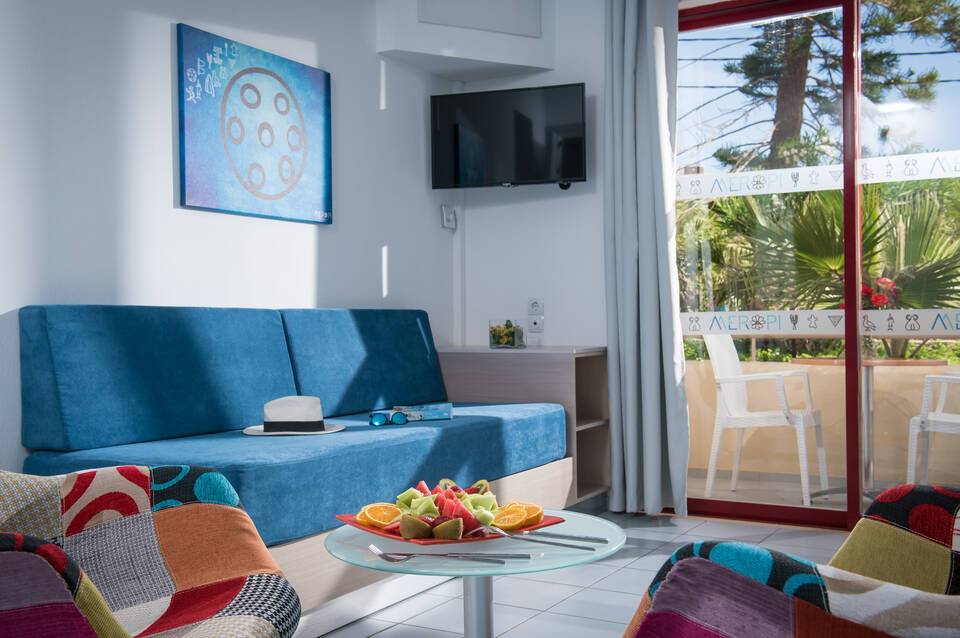 Meropi Hotel & Apartments 4