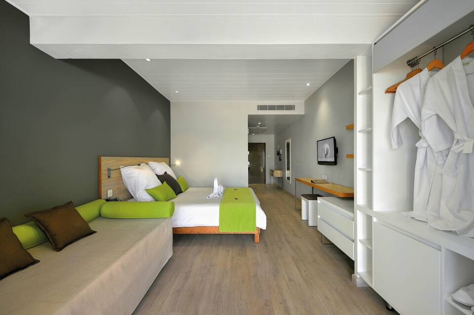 Mauricia Beachcomber Resort & Spa 3