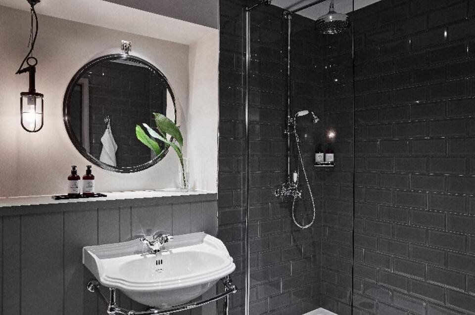 Kimpton Charlotte Square 2